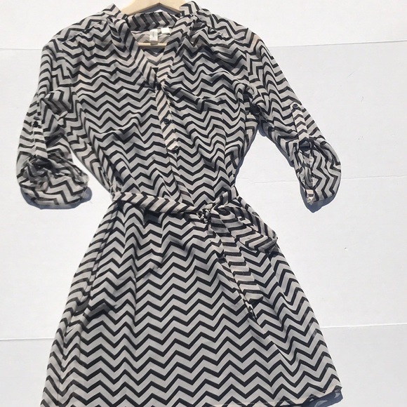 Tacera Dresses & Skirts - 🌲4/$18 Tacera Chevron Layered Dress Tie Waist
